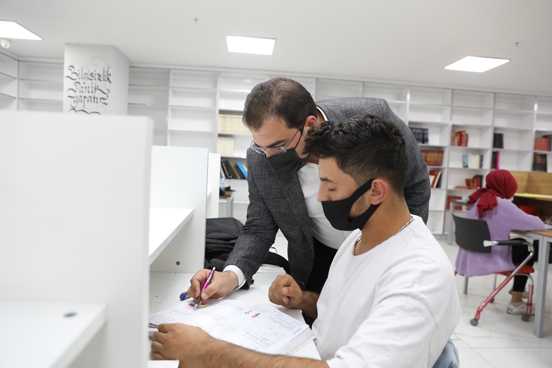 BAŞKAN CANPOLAT, HİZMETLER KALDIĞI YERDEN DEVAM EDİYOR