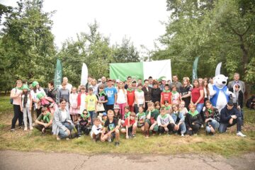 «Единая Россия» в регионах впервые провела акцию «Яблоки – детям» для воспитанников детских домов