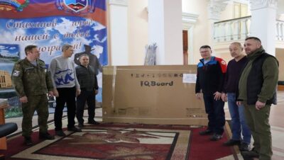 «Единая Россия» доставила из Омской области гуманитарную помощь в ЛНР