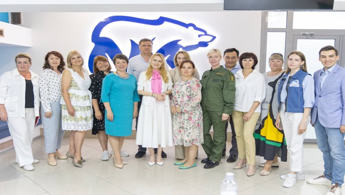 Дарья Лантратова: «Единая Россия» организует в Хакасии психологические тренинги для волонтёров, работающих с участниками СВО и их семьями