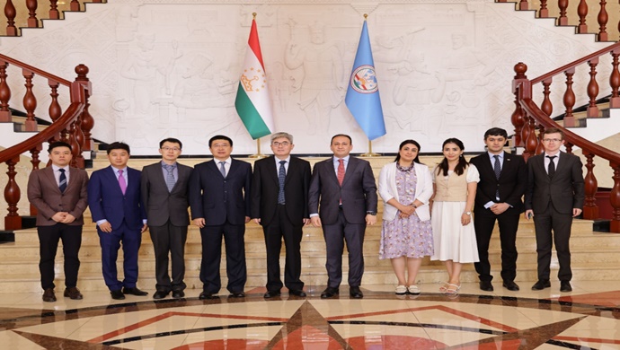 Tajik-Chinese consultations on SCO issues