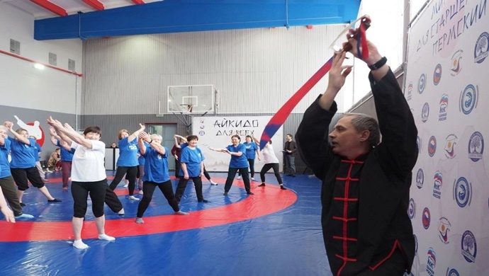 Galina Karelova: 53 bölge, “Yaşlı Nesiller İçin Dövüş Sanatları” Birleşik Rusya projesine katıldı