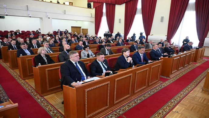Birleşik Rusya, Rostov bölgesindeki gençler için yeni yardımların kabul edilmesini sağladı