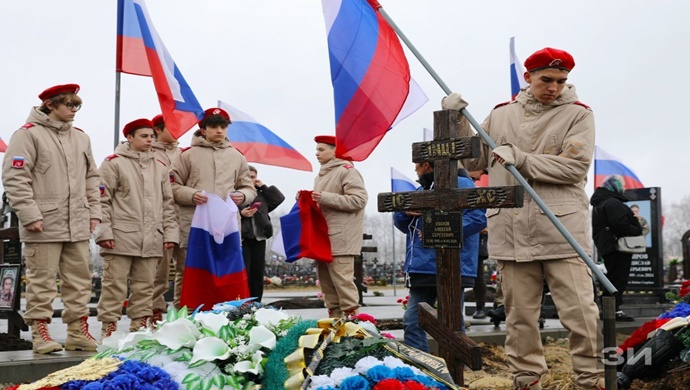 Birleşik Rusya, Lipetsk Oblastı’ndaki Dankov’da, SVO katılımcılarının anısına vatansever bir etkinlik düzenledi
